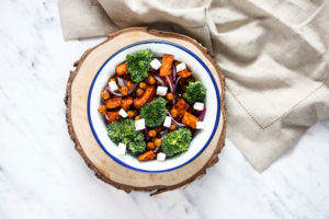 Sałatka z ciecierzycą